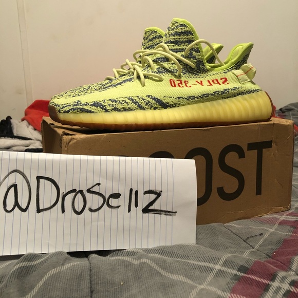 YEEZY 350 V2 “FROZEN YELLOW” *GREAT CONDITION*